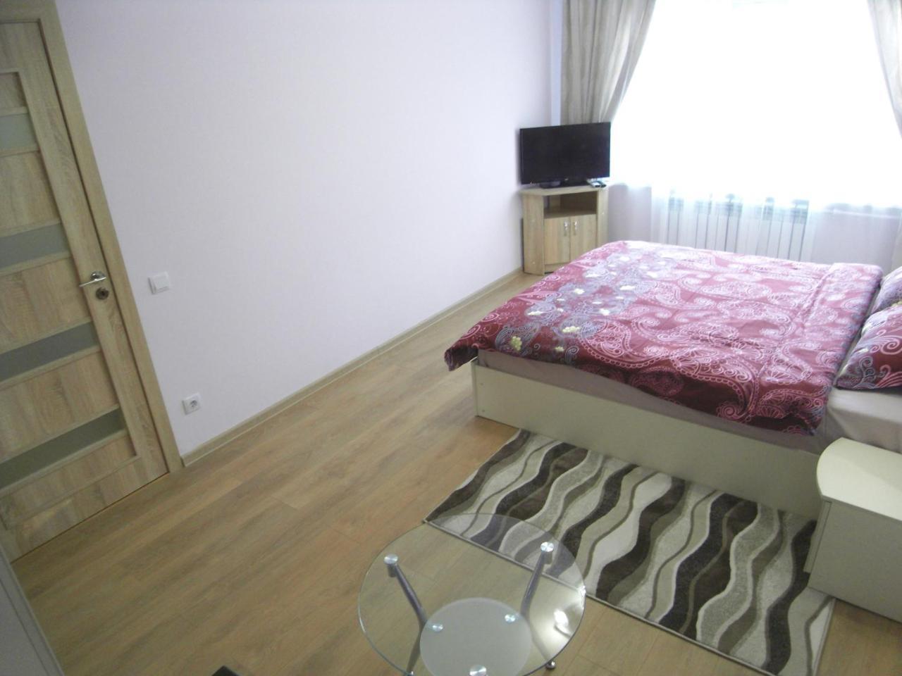 Modern Apartment Chisinau Exterior photo