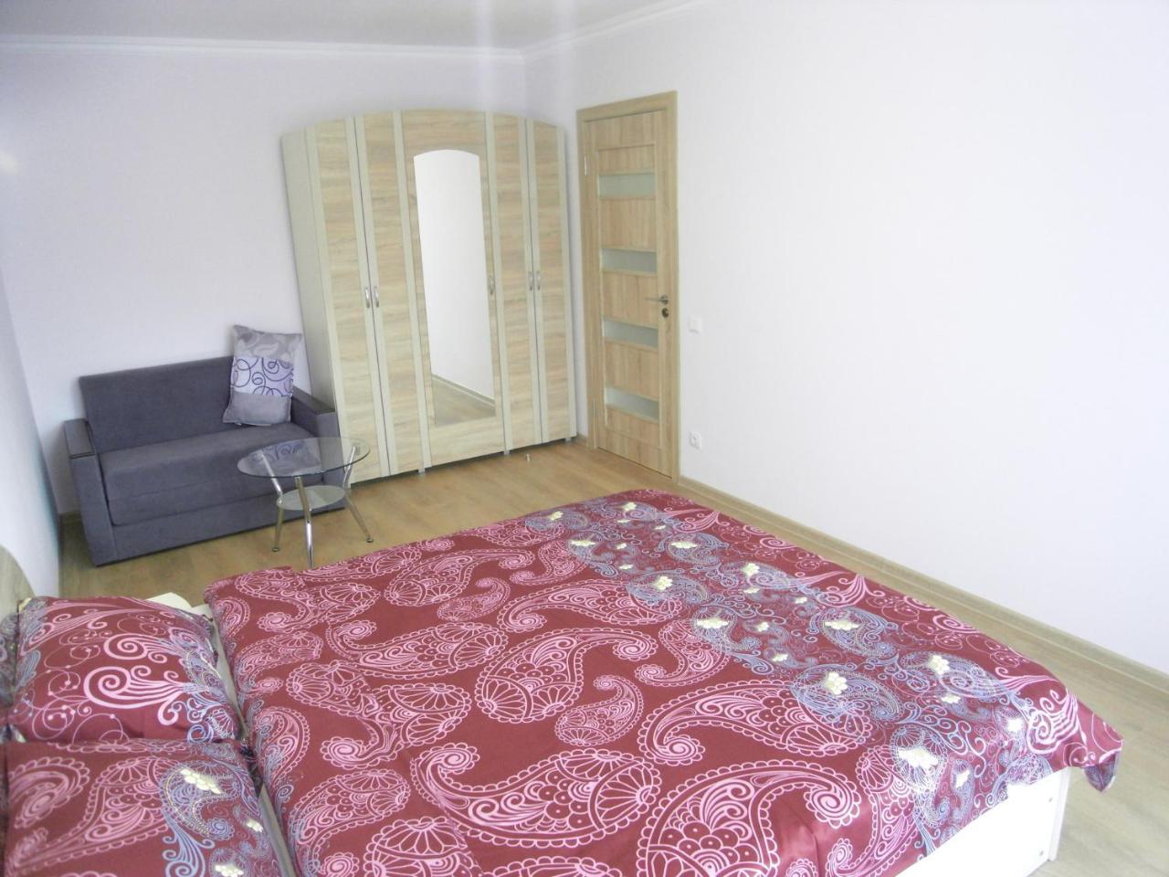 Modern Apartment Chisinau Exterior photo